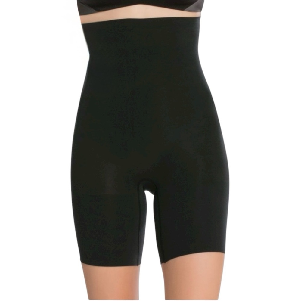 NWOT Spanx Higher Power Short